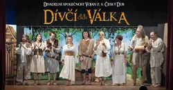 Dívčí válka logo